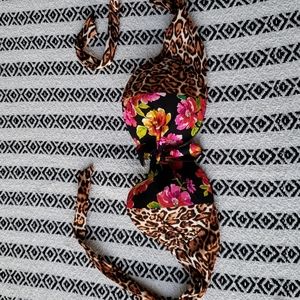 2/$35 BUNDLE DEAL Bikini Top